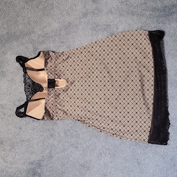 Sexy chemise - Picture 5 of 8